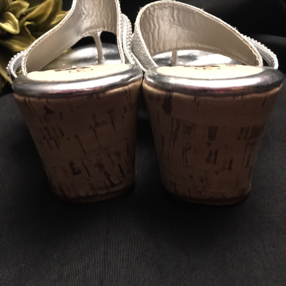 Blue, Blue Suede Shoes-Silver Wedge Sandals-Size:3 - Picture 4 of 7